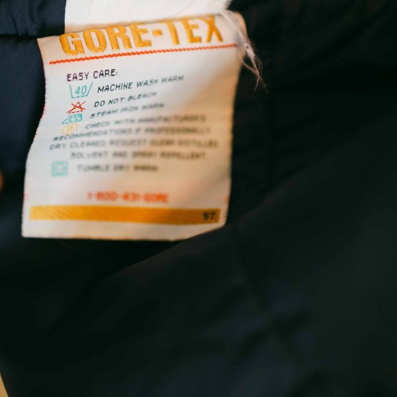 Vintage FarWest Gore-Tex Jacket - Picture 4 of 5